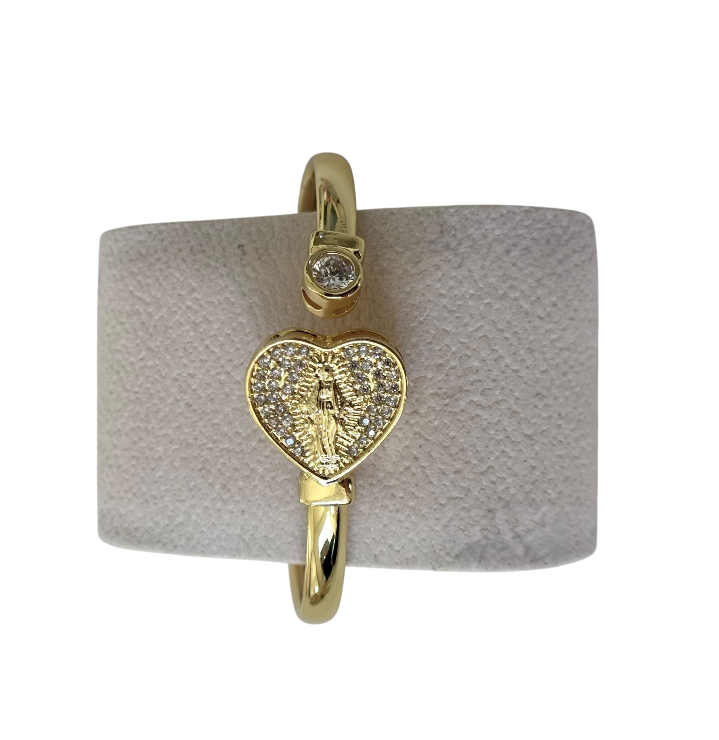 Gold Plated 14K – B007

Heart Virgin Mary Bangle