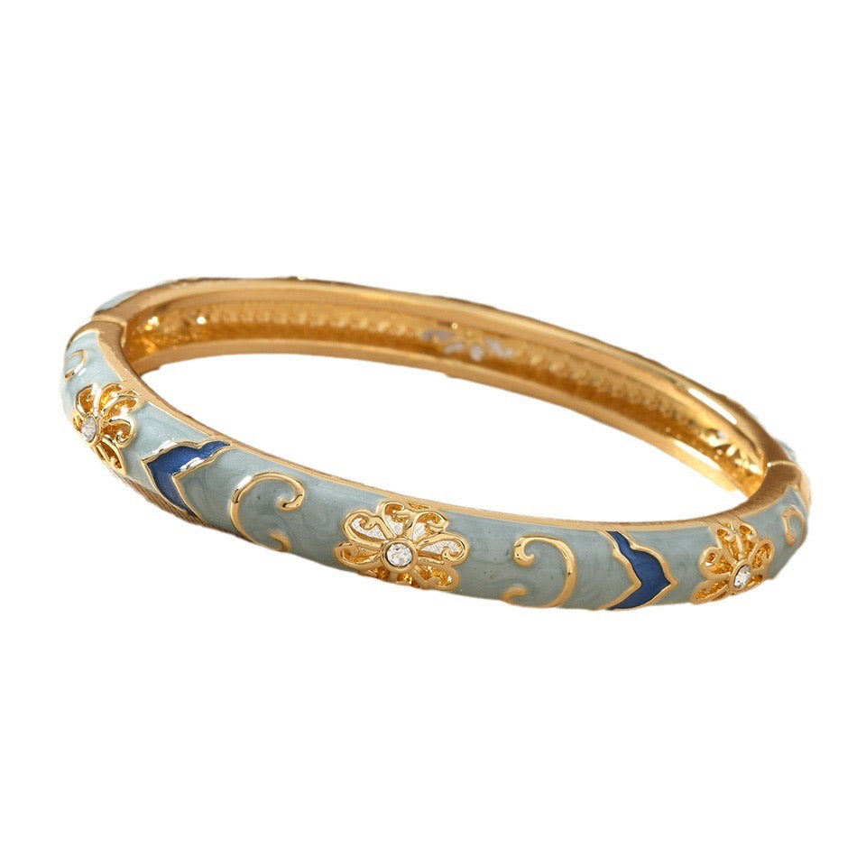 Enchanted Luxe Bangle