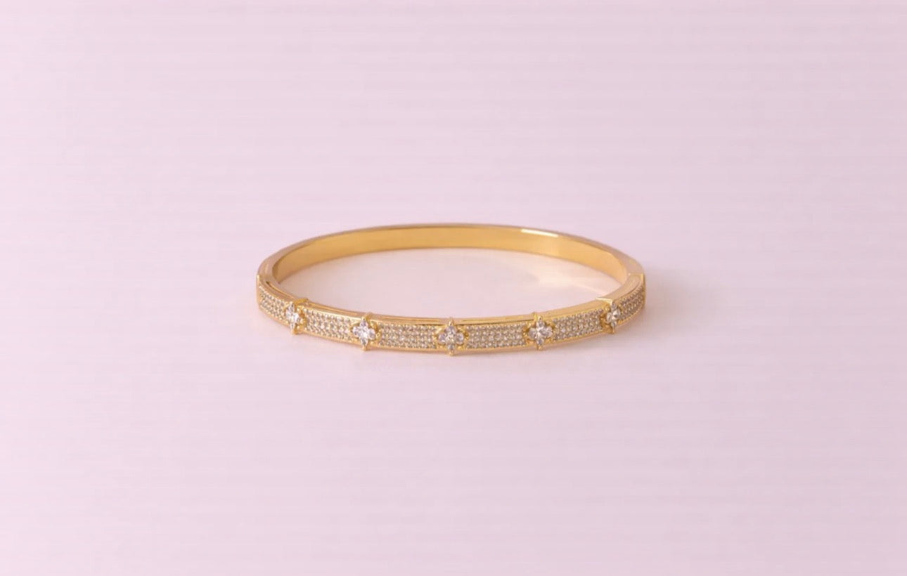 Lumière Étoile Bangle