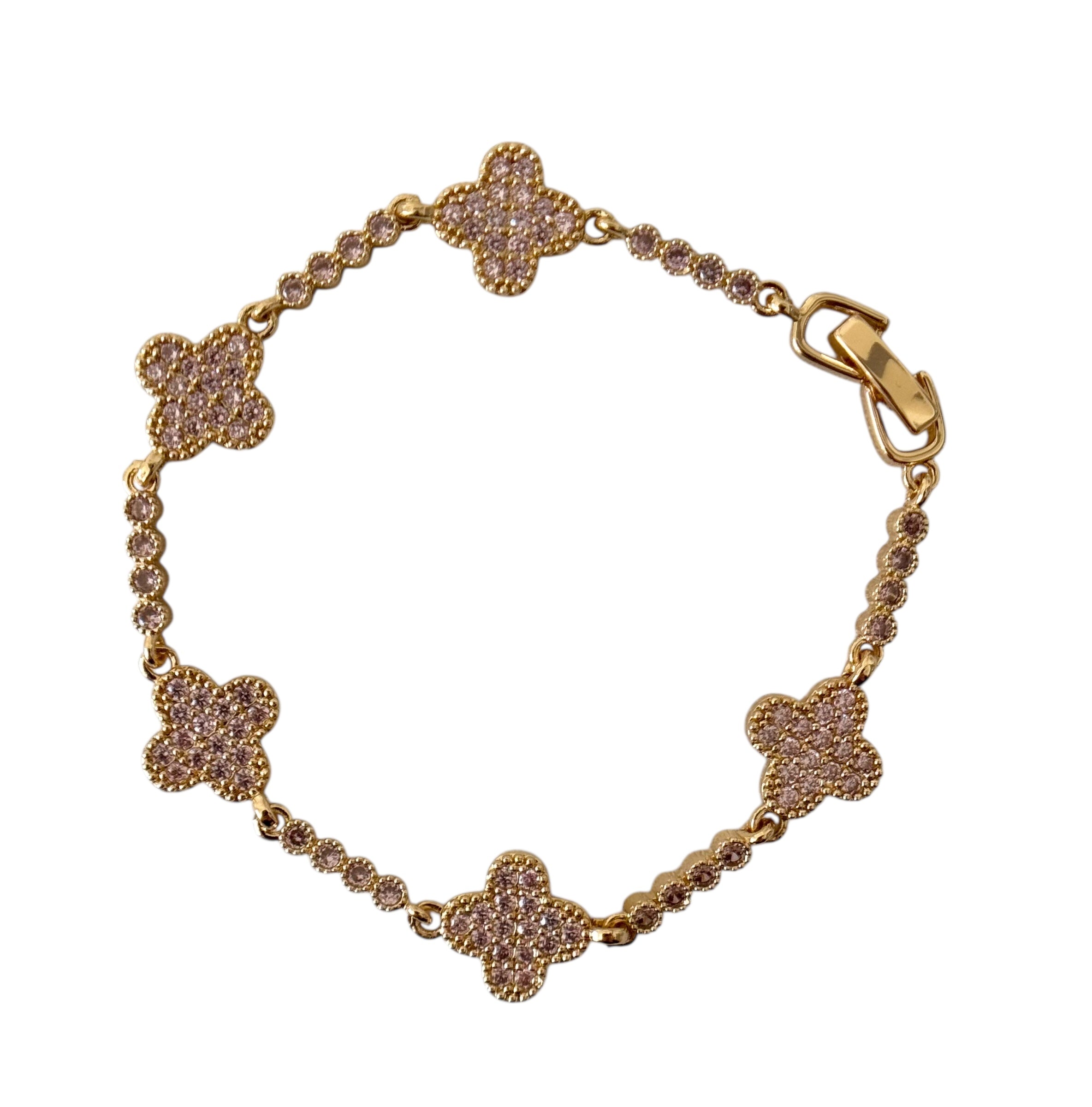 Gold Plated 14K – B004

Rose Pavé Clover Bracelet